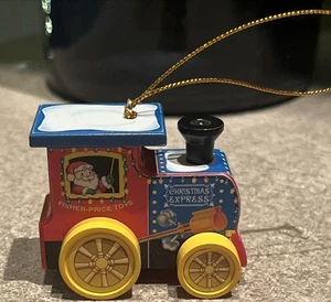 Basic Fun Collectible Ornaments FISHER PRICE CHRISTMAS EXPRESS Pre-Own - Picture 1 of 10