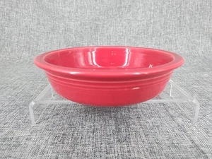 Fiesta Scarlet W/Glazing flaw 6 7/8" Classic Rim Cereal Bowl 19 oz Free Shipping - Picture 1 of 9
