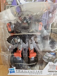 Transformers Generations Thrilling 30 Deluxe Trailcutter Sigillato 2012 - Foto 1 di 6