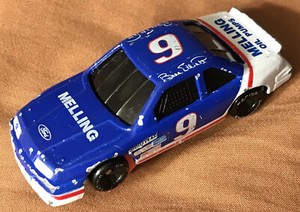 Bill Elliot #9 Melling 1989 Oil Pumps 1/64 Scale TBird Racing Champions