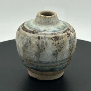Antikes kleines chinesisches Keramikgefäß mit verblasster blaubrauner Glasur 3,34" hoch (AHB) - Bild 1 von 10