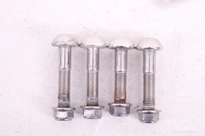 TRIUMPH DAYTONA 675 2009 09-12 OEM SUBCHASIS TRASERO PERNOS DE MONTAJE T33 Foto 1 de 3