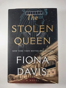 Stolen Queen : A Novel by Fiona Davis (2025, Hardcover) - Imagen 1 de 3