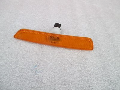 FORD MUSTANG PARACHOQUES DELANTERO MARCADOR LATERAL DERECHO OEM 2010 2011 2012 2013 2014 10 11 12  Foto 1 de 4