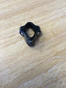 Abrazadera de tija de sillín Kuota Kharma/Kredo/Kaiman/Kuraro - Imagen 1 de 3