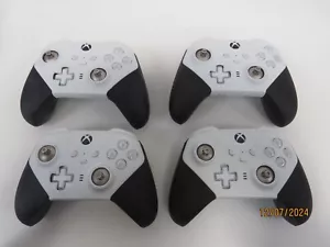 Lot of 4 Microsoft Elite Series 2 Wireless Controller Core White DEFECTIVE - Picture 1 of 1