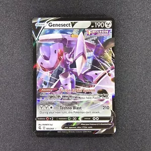 Genesect V #185 Ultra Raro quasi nuovo Pokemon Fusion Strike TCG - Foto 1 di 10
