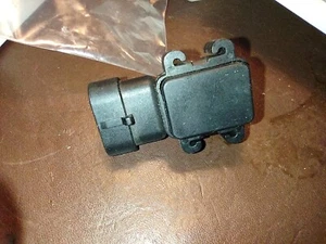 Map Manifold Absolute Pressure Sensor - Replacement for Chevy Cadillac GMC Buick - Picture 1 of 2