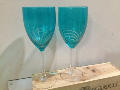 2 Pier One Crystal Pavo copa de vino/agua turquesa con un diseño de corte a claro EC Foto 1 de 4