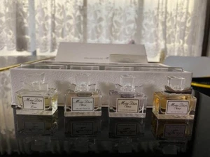 The Scents Of Miss Dior Cherie Set 4 x 5 ml Eau de Toilette & Parfum Nuovo 2504M - Foto 1 di 6