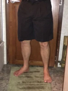 Cutter & Buck Black Men's Casual Pleated Shorts Size 34 - Picture 1 of 8