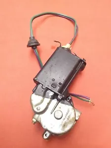 70 72 73 74 GM Chevrolet Cadillac Buick Pontiac Olds Power Window Motor (RIGHT) - Picture 1 of 3