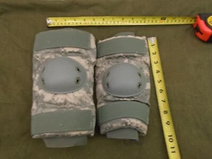 USGI EE. UU. Militar ACU Ejército Combate Uniforme Coderas Grandes Hecho en EE. UU. Nuevo 217-B - Imagen 1 de 5