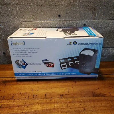 VuPoint 35mm Slide  & Negatives Converter Digital Photo 14MP FC-C1-VP Open Box - Image 1 of 4