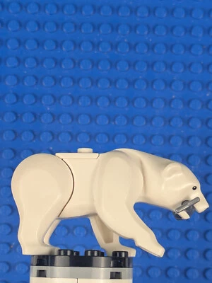 Lego City: Artic: Bear with 2 Studs on Back 98295c01pb01 Sets 60036, 60378 - Image 1 of 4