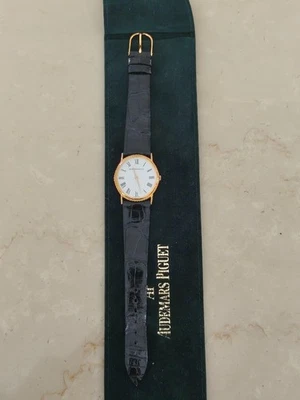 Audemars Piguet Ultra Delgado Oro 18k - Ref. 4301 BA - 1984 - Reparado por AP Foto 1 de 4