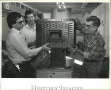 1989 Press Photo Control engineer Stromberger & Deeze founders D. & D. Freeland