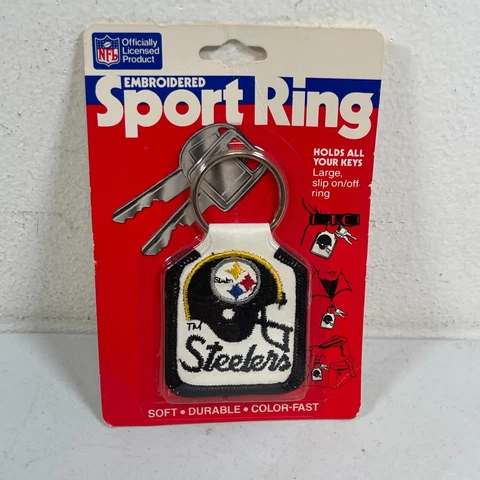 Vintage NOS Pittsburgh Steelers Football Embroidered Sport Ring Keychain - USA Cover