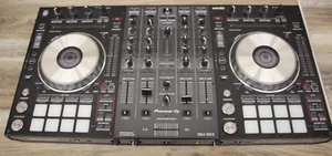 Pioneer DDJ-SX3 Performance 4-Channel Serato DJ Controller MISSING TOP KNOB - Picture 1 of 6