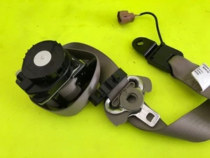 2008 FORD TAURUS SEL RIGHT FRONT PASS. SIDE SEAT BELT RETRACTOR ASSEMBLY GREY  - Picture 1 of 5