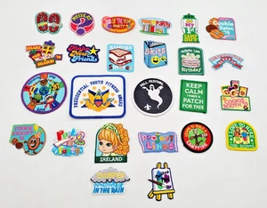 Patch Girl Scouts of America GSA evento artistico assortito anni 2010 lotto di 25 toppe nuove - Foto 1 di 11