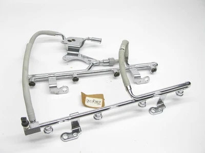 NEW - OEM Ford F4LY-9F792-A Fuel Injection Rail Manifold 1994-98 Mark VIII 4.6L - Image 1 of 3