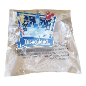 Disneyland Resort Blue Castle Blue Banner Balloons Confetti DLR 2010 Disney Pin - Picture 1 of 2