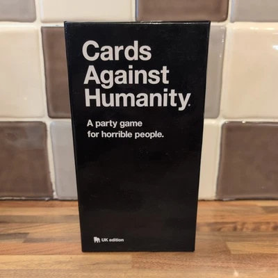 CARDS AGAINST HUMANITY : UK EDITION V 1.7 - ADULT PARTY GAME - COMPLETE - - Image 1 of 4