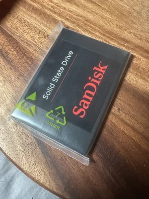 SanDisk 64GB  SATA 6G/s  SDSSDP-064G  Solid State Drive - Image 1 of 3