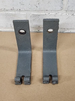 Кронштейны для крепления на заднее сиденье JEEP CJ5 CJ7 CJ8 1976-86 Bestop  - Изображение 1 из 4