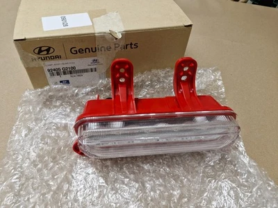 Hyundai Ioniq Rear Bumper Fog Light Lamp 92405G2100 2016-2022 Genuine NEW - Image 1 of 4