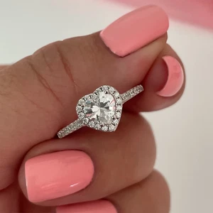 Diamond Wedding Ring 18K White Gold 1.05 Carat Heart IGI GIA Lab Grown Certified - Picture 1 of 9