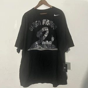 Nike Kobe Bryant Black Mamba 5 Rings T-Shirt Men's Size 3XL Rare NWT Lakers - Picture 1 of 6