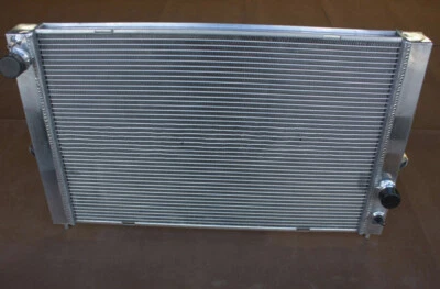 Radiador para LAND ROVER DISCOVERY II 2 V8 4,0 4,6 L V8 1999-2004 2000 01 02 03 MT Foto 1 de 4