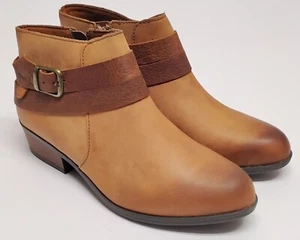 Clarks Addiy Cora US Sz 7 W Womens Wide Fit Brown Suede Leather Winter Boots NEW - Picture 1 of 8