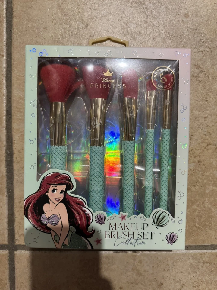 Nuevo en caja Disney Sirenita Ariel Juego de 5 brochas de maquillaje colección Foto 1 de 1