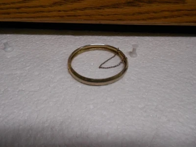 Vintage A Gold Tone Bracelet with a slide in slot with a Chain. - Image 1 of 4