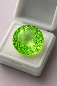 Certified 17-19 Ct Peridot | Round Cut Natural Brilliant Green Gem for Jewelry - Picture 1 of 18