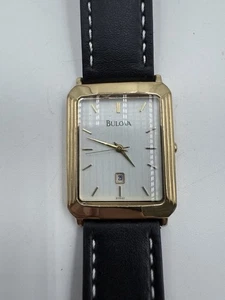 Vestido Bulova Wacth Tono Dorado Cara Cuadrada Ref# 97B40 Batería Nueva - Imagen 1 de 8