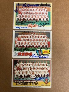 Cincinnati Reds Signed 1976 Topps Team Card(5sig) Marty Brennaman,B Plummer,etc