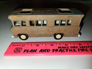 Vintage WINNEBAGO RV CAMPER TootsieToy 1974 Motorhome 5" BROWN  - Picture 1 of 23