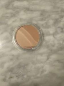 Base Shiseido Pureza Matificante Compacta Sin Aceite Repuesto 20 Beige Claro - Imagen 1 de 4