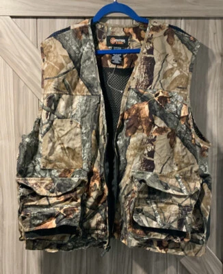Outfitters Ridge Men's Hunting Game Vest Fusion 3-D Camouflage Size XL 46/48 - Image 1 of 4