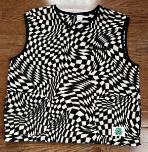 H&M Divided v-neck fleece sweater vest black & white graphic print size S EUC