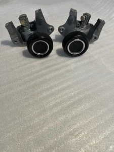 MERCEDES-BENZ W111 220SE 250SE 280SE COUPE  L &R SIDE DOOR WINDOW VENT REGULATOR - Picture 1 of 3