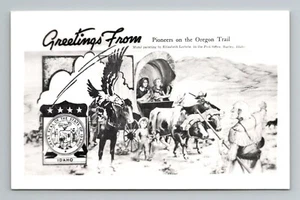 Cartolina collage RPPC Greetings from Idaho ID Pioneers Oregon Trail B&W non spedita - Foto 1 di 2