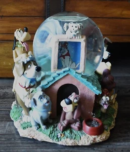 Sintonizzazione musical Disney Dogs globo di neve ""Where Has My Little Dog Gone"" ~ *RARO* - Foto 1 di 6
