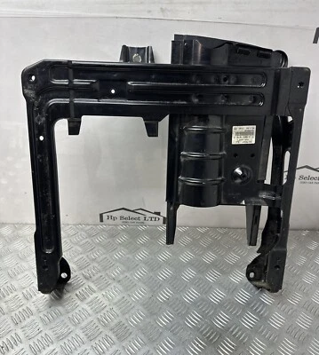 AUDI Q7 4L VW TOUAREG 7L DRIVER BANCO DIANTEIRO DIREITO BASE QUADRO ARMAZENAMENTO 7L0881678D - Imagem 1 de 4