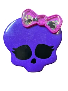 Polly Pocket Monster High Skull Compact Playset - ohne Figuren. - Bild 1 von 7