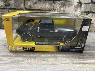 Dub City Kustoms - Hummer H3T Concept - 1:24 Scale Die-Cast - Jada Toys - Image 1 of 4
